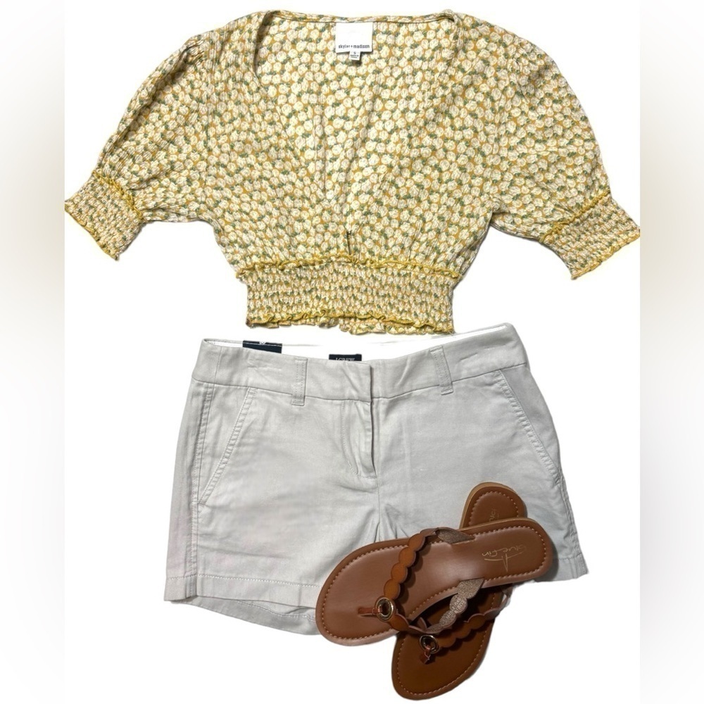 Skylar + Madison Yellow Floral Smocked Crop Top Size Small